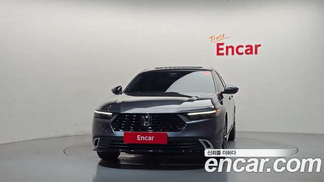 Honda Accord (XI) 2.0 Hybrid Touring 2023 — фото 3