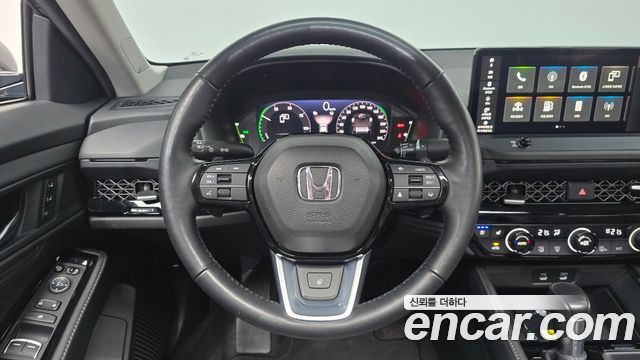 Honda Accord (XI) 2.0 Hybrid Touring 2023 — фото 17