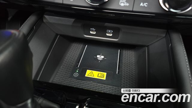 Honda Accord (XI) 2.0 Hybrid Touring 2023 — фото 19