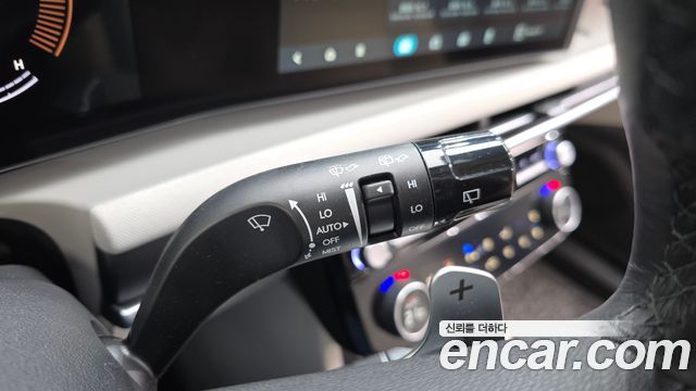 Hyundai Tucson (NX4) Gasoline 1.6 Turbo 2WD Premium 2025 — фото 35