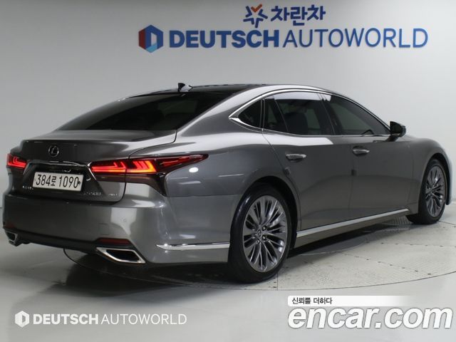 Lexus LS500 (V) 3.5 Luxury AWD 2021 — фото 2