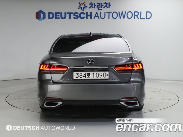 Lexus LS500 (V) 3.5 Luxury AWD 2021 — фото 4