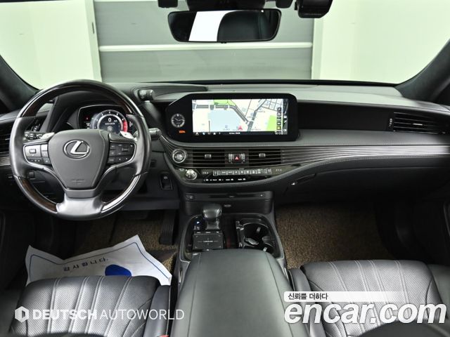 Lexus LS500 (V) 3.5 Luxury AWD 2021 — фото 7