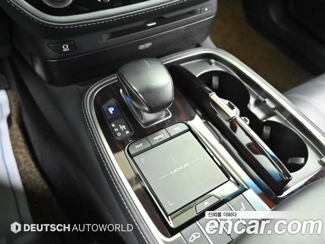 Lexus LS500 (V) 3.5 Luxury AWD 2021 — фото 9