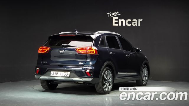 Kia Niro 1.6 HEV Noblesse Special 2020 — фото 2