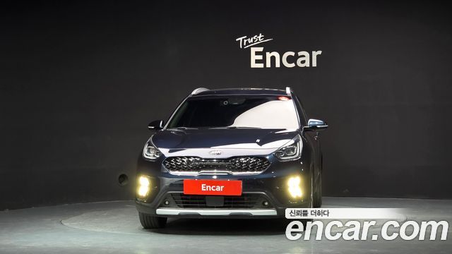 Kia Niro 1.6 HEV Noblesse Special 2020 — фото 3