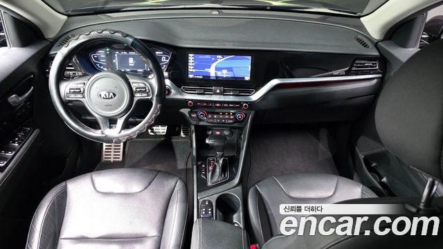 Kia Niro 1.6 HEV Noblesse Special 2020 — фото 7
