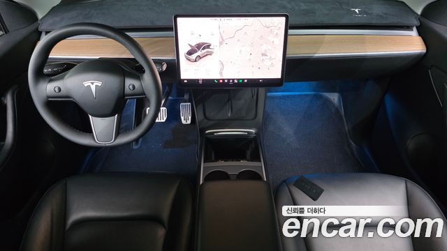 Tesla Model Y Long Range AWD 2022 — фото 7