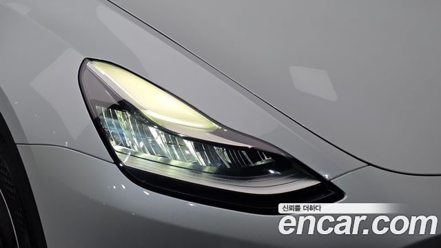 Tesla Model Y Long Range AWD 2022 — фото 22