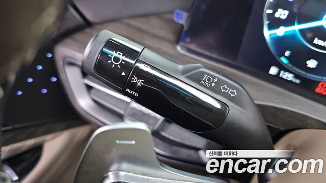 Kia K8 Hybrid Signature 2023 — фото 28