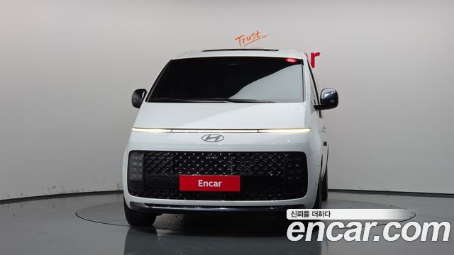 Hyundai Staria 4WD Lounge 7-Seater Inspiration 2025 — фото 3