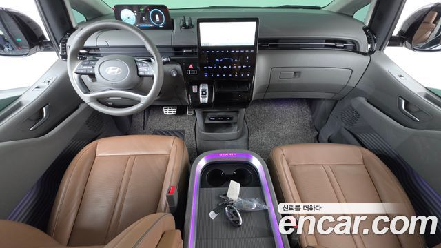 Hyundai Staria 4WD Lounge 7-Seater Inspiration 2025 — фото 7