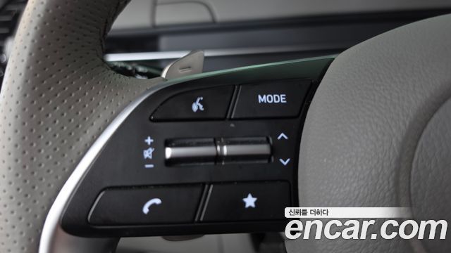 Hyundai Staria 4WD Lounge 7-Seater Inspiration 2025 — фото 18