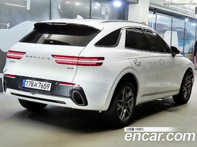 Genesis GV70 2.5T Gasoline AWD 2023 — фото 3
