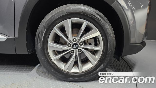 Hyundai Santa Fe (TM) Gasoline 2.0T 2WD Exclusive 2020 — фото 21