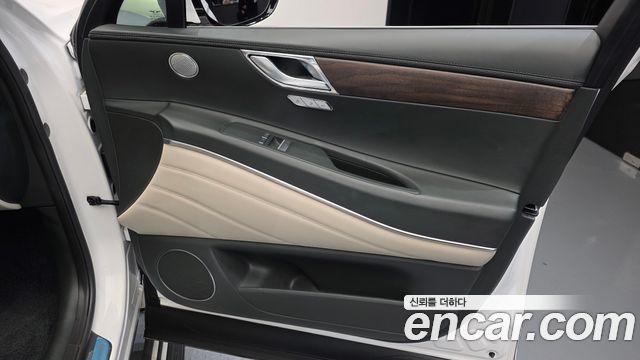 Genesis GV80 2.5T Gasoline AWD 2024 — фото 25