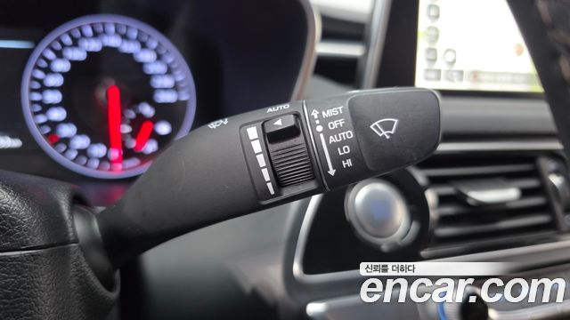 Genesis G70 2.0T AWD Elite 2019 — фото 28