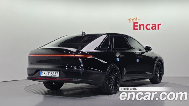 Hyundai Grandeur Hybrid (GN7) Calligraphy 2026 — фото 2