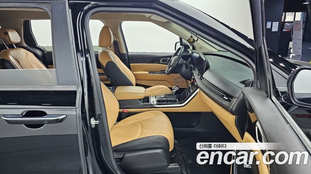 Kia Carnival (IV) Diesel 9-Seater Prestige 2023 — фото 12