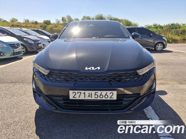 Kia K5 (III) 2.0 Prestige 2023 — фото 1