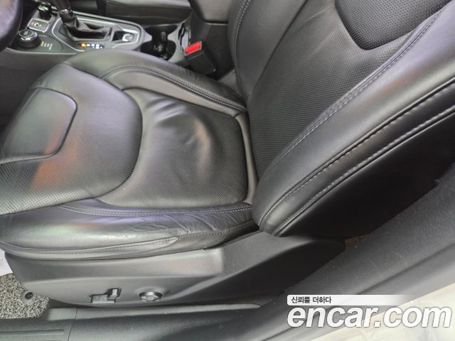 Jeep Cherokee (KL) 2.4 Longitude High AWD 2019 — фото 16