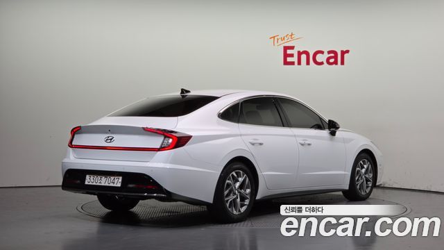 Hyundai Sonata (DN8) 2.0 Premium Plus 2023 — фото 2