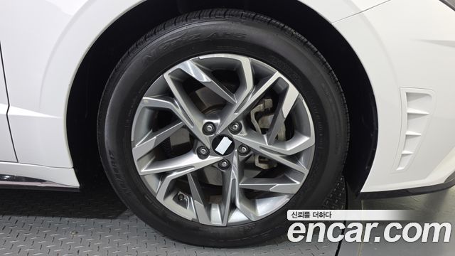 Hyundai Sonata (DN8) 2.0 Premium Plus 2023 — фото 21
