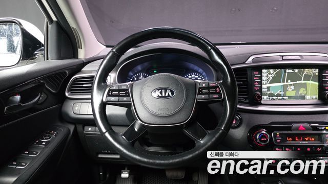 Kia Sorento Diesel 2.0 2WD Prestige 2018 — фото 14