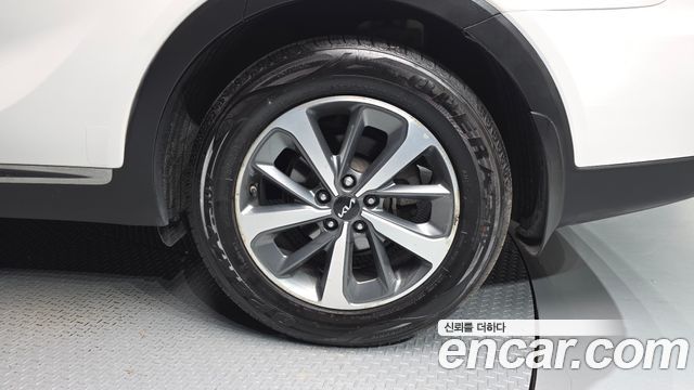 Kia Sorento Diesel 2.0 2WD Prestige 2018 — фото 21