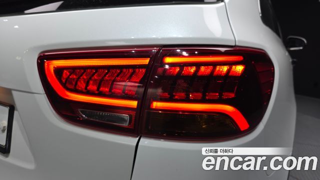 Kia Sorento Diesel 2.0 2WD Prestige 2018 — фото 23