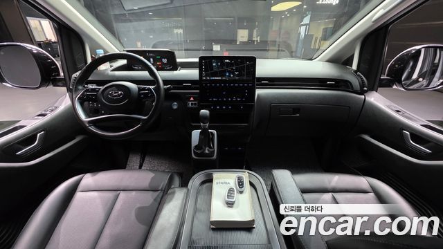 Hyundai Staria Cargo 5-Seater Modern 2023 — фото 27
