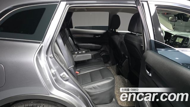 Renault Korea QM6 2.0 LPe LE Signature 2WD 2022 — фото 12
