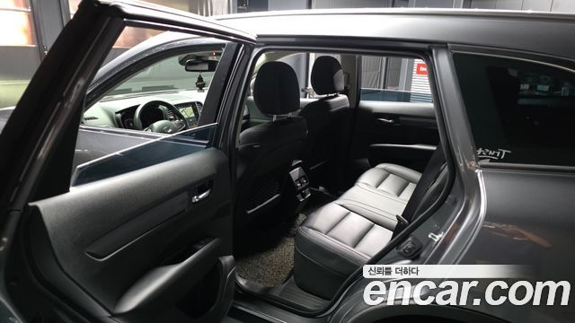 Renault Korea QM6 2.0 LPe LE Signature 2WD 2022 — фото 26