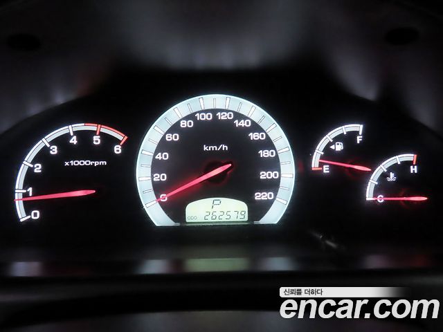 KG Mobility (SsangYong) Rexton W 2.0 4WD RX7 Luxury 2013 — фото 8