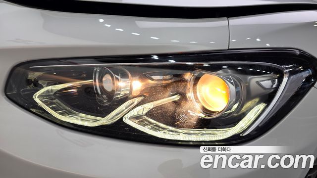 Hyundai Grandeur (IG) 2.4 Premium 2018 — фото 22