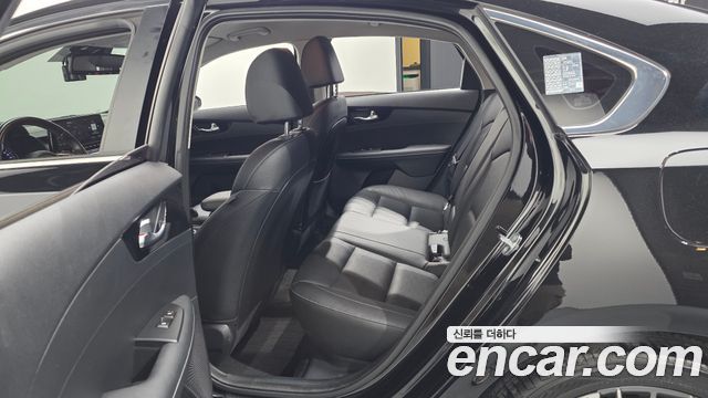 Kia K3 (II) 1.6 Noblesse 2022 — фото 11