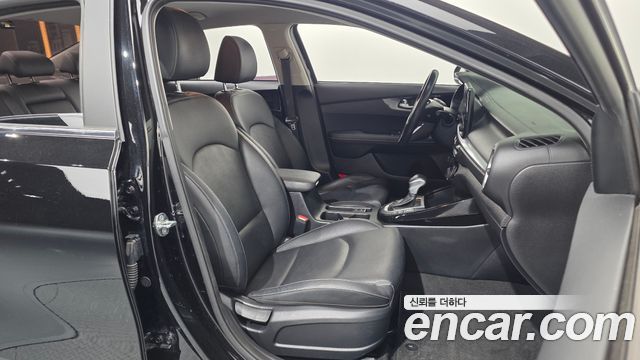 Kia K3 (II) 1.6 Noblesse 2022 — фото 26