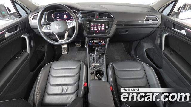Volkswagen Tiguan (II) 2.0 TDI 4-Motion Premium 2022 — фото 7