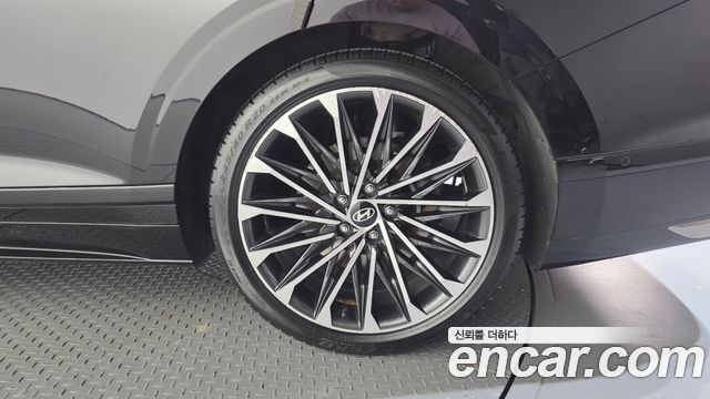 Hyundai Grandeur (GN7) 3,5 Gasoline 4WD Calligraphy 2023 — фото 21