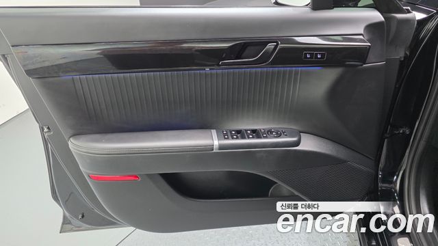 Hyundai Grandeur (GN7) 3,5 Gasoline 4WD Calligraphy 2023 — фото 24