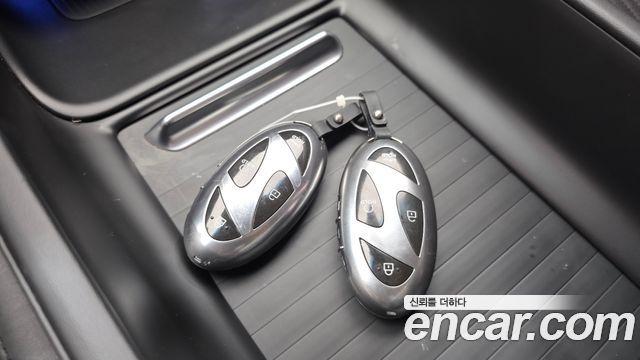 Hyundai Grandeur (GN7) 3,5 Gasoline 4WD Calligraphy 2023 — фото 39