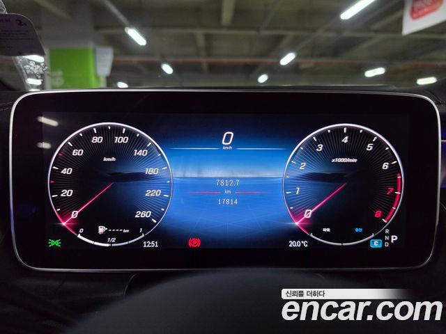 Mercedes-Benz GLC-Class (X254) GLC300 4MATIC Coupe 2024 — фото 8