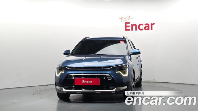 Kia Niro Signature 2022 — фото 3