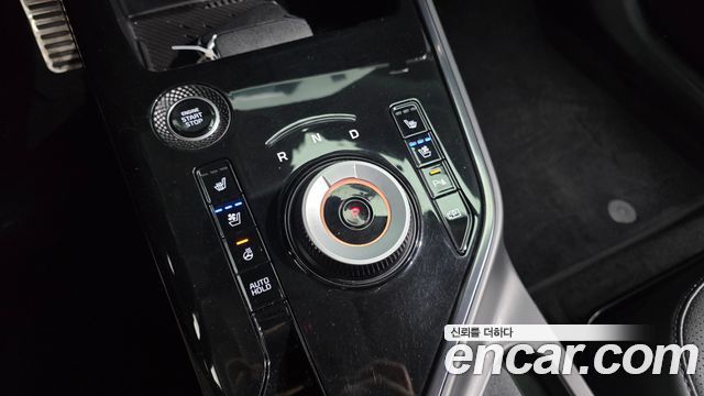 Kia Niro Signature 2022 — фото 9