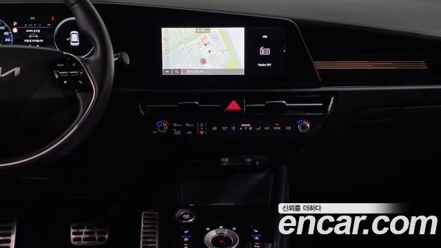 Kia Niro Signature 2022 — фото 13