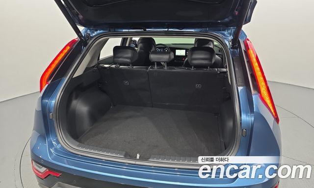Kia Niro Signature 2022 — фото 19