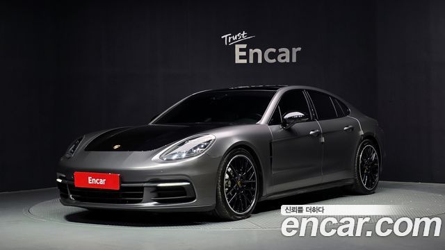 Porsche Panamera (971) 3.0 AWD 2018 — фото 1