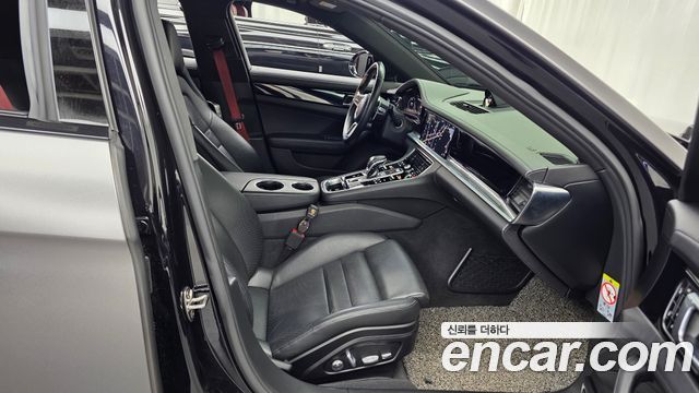 Porsche Panamera (971) 3.0 AWD 2018 — фото 11