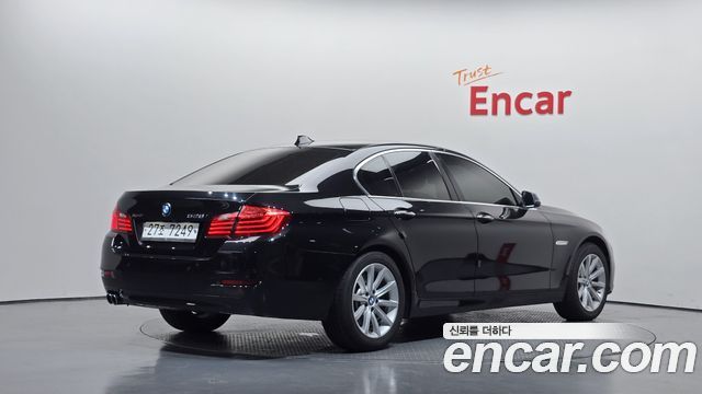 BMW 5 Series (F10) 528i xDrive 2015 — фото 2