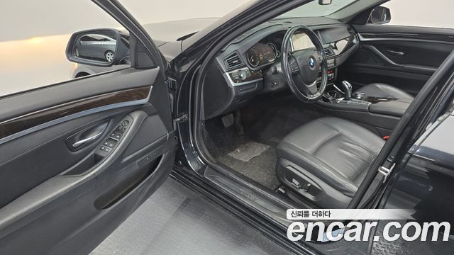 BMW 5 Series (F10) 528i xDrive 2015 — фото 10